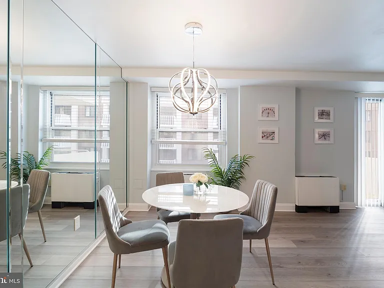 101 S Plaza Pl #1012 — Photo 6