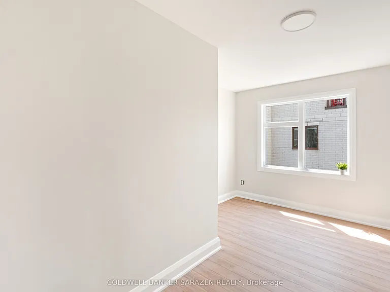 10 McArthur Ave #301 — Photo 16
