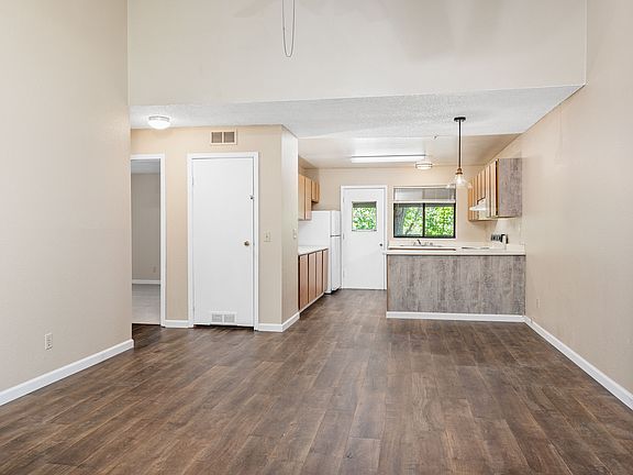 2nd image of 5105 Old Redwood Hwy APT 102