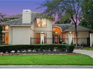 16 Leeward Cove Dr, Spring, TX 77381