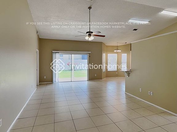 4th image of 12513 Belrose Ave