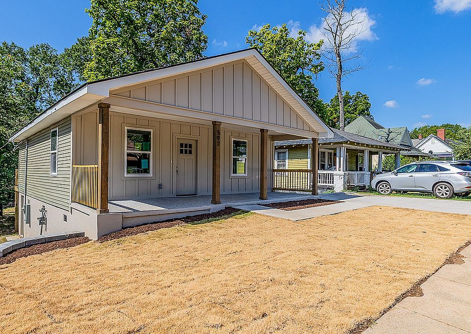 1st image of 597 Farley Ave