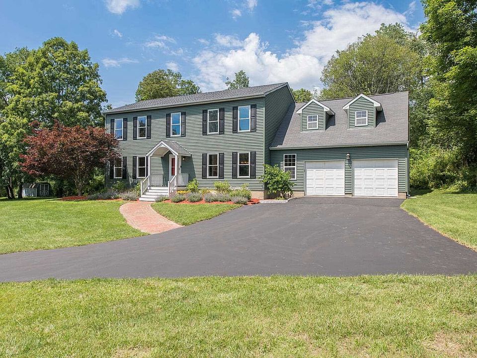 21 Trillium Rd, Pleasant Valley, NY 12569 Zillow
