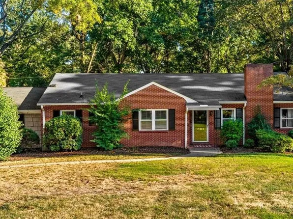 1103 N Peace Haven Rd, Winston Salem, NC 27104