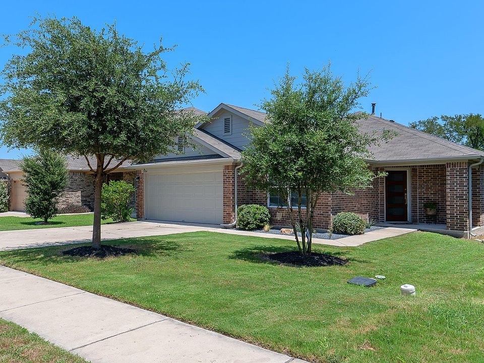 1st image of 19304 Great Falls Dr