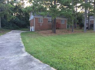 965 Walker Place Dr, Douglasville, GA 30134