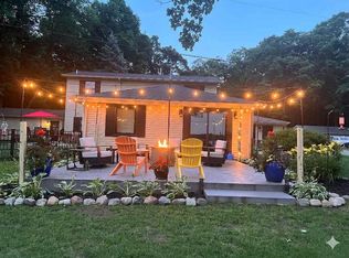 20070 Parkway Ave, Three Rivers, MI