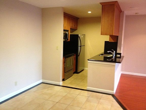 Dinning to Open Kitchen
