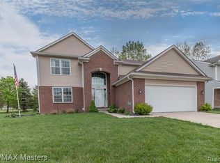 8900 Lilly Dr, Ypsilanti, MI