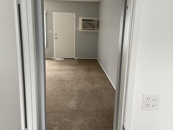 5th image of 1014 S Osage Ave APT 19