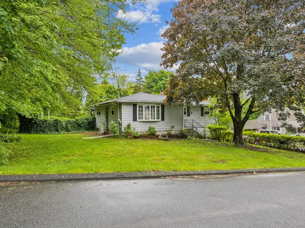 7 Sullivan Drive, Plainfield, CT 06332