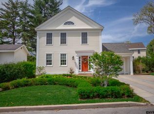 61 Newton Ave, Saratoga Springs, NY 12866