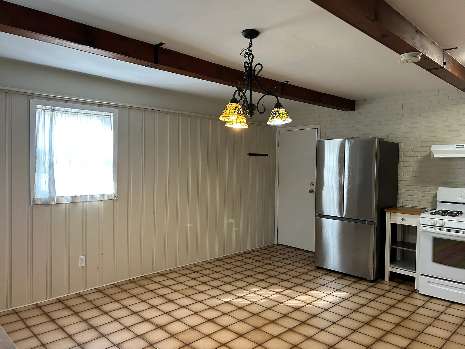 2 bed, $3,250 — Photo 4