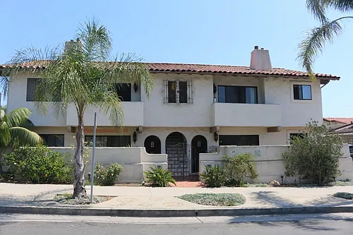 25 W Pedregosa St Photo 1