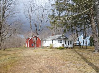 5 Maple St, East Hampton, CT 06424