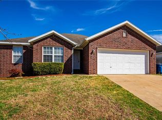 6605 SW Shady Rd, Bentonville, AR 72712