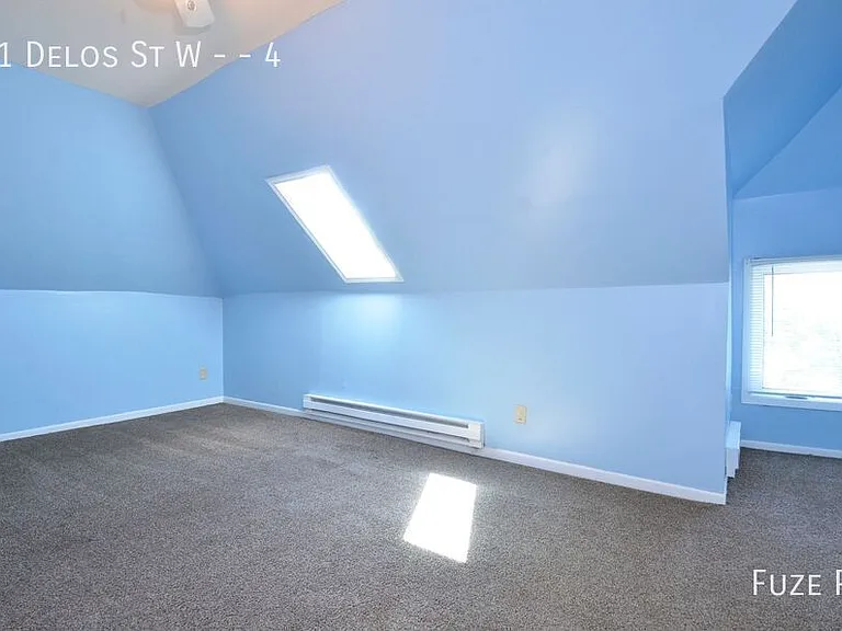61 Delos St W #4 — Photo 12