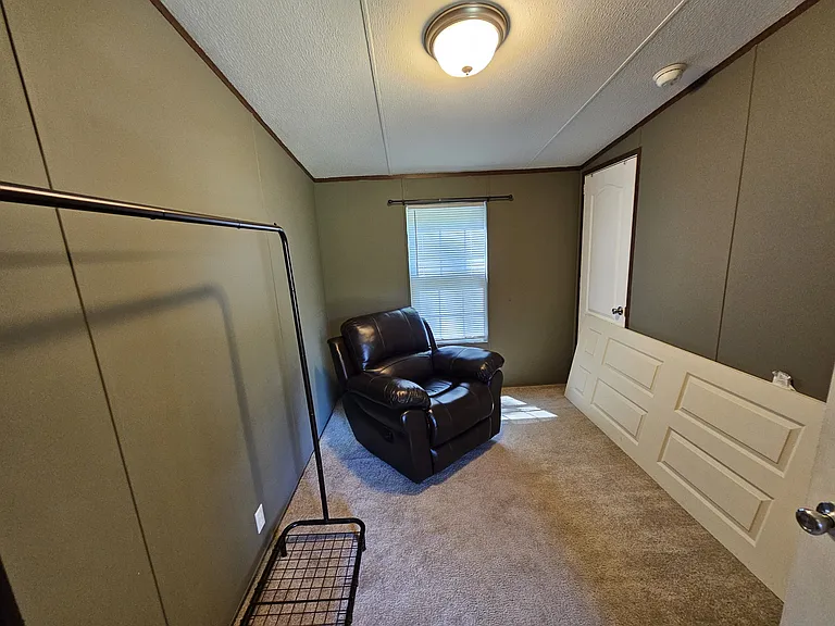 1724 Cashiers Valley Rd — Photo 13