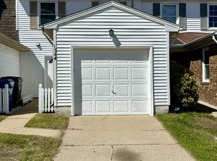 1344 Hafford Rd, Virginia Beach, VA 23464