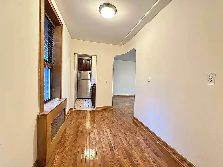 150 W 21st St #6R — Photo 5