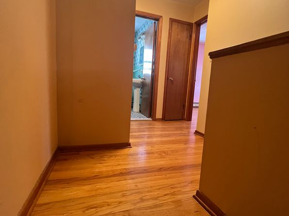 (undisclosed Address)