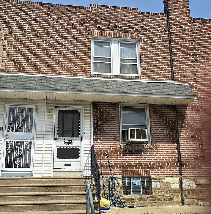 2nd image of 5266 Ditman St