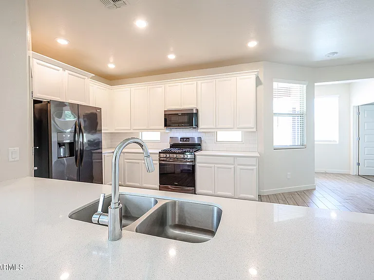 16739 W Sand Hills Rd — Photo 19