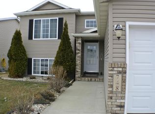 748 18th Ave W, West Fargo, ND 58078