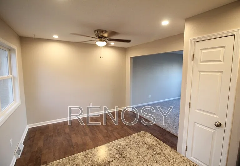 4926 Madison Ave — Photo 6