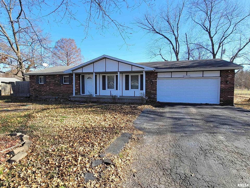 1st image of 4232 Oak Glen Dr