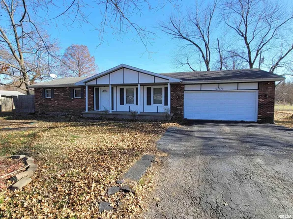 4232 Oak Glen Dr, Salem, IL 62881