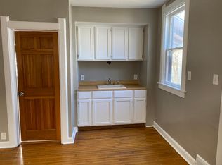 1210 E Kane Pl #1, Milwaukee, WI 53202