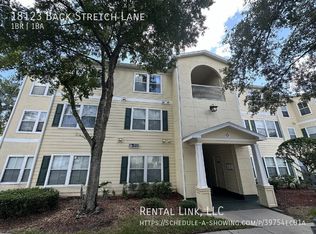 18123 Back Stretch Ln, Tampa, FL 33647