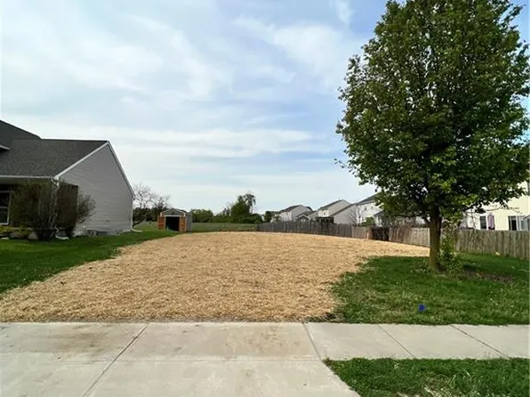 1296 Kern Dr, Germantown, OH 45327