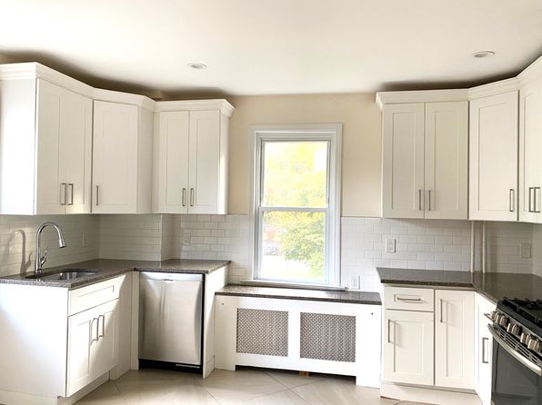 164 Ashford Ave FLOOR 2