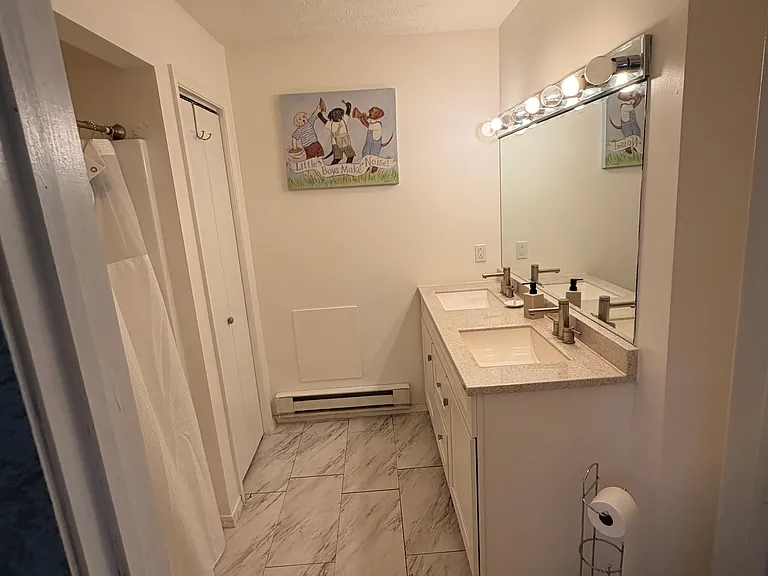 189 Oakenshield Dr — Photo 86
