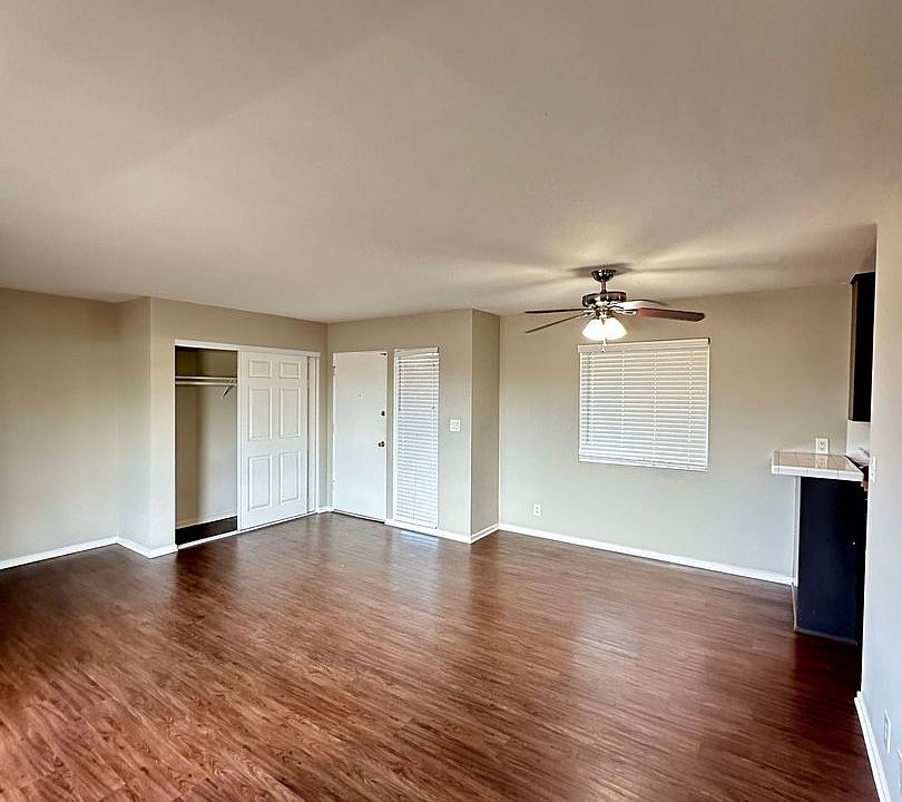 1st image of 120 Albert Pl #A204