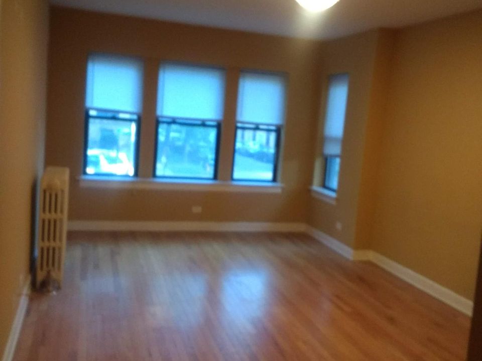 1st image of 1850 W Lunt Ave