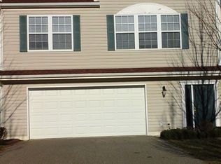 195 Kitty Ln, Christainsburg, VA 24073