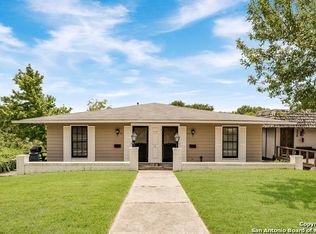 340 Albany St, Alamo Heights, TX 78209