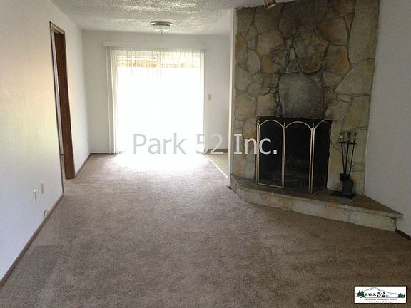 4th image of 11812 120th St E