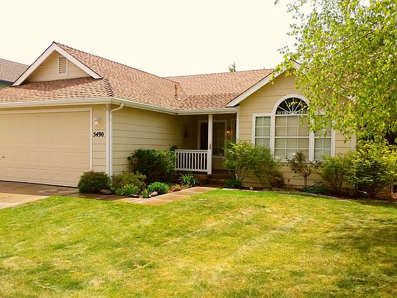 Relaxing Northwest Reno Home