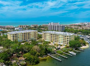 1308 Old Stickney Point Rd #WP3, Sarasota, FL 34242