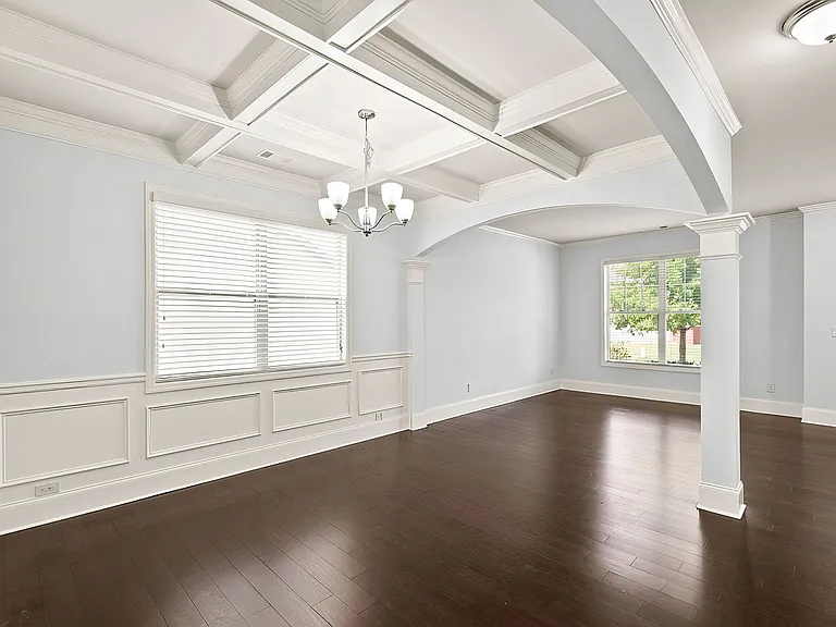 3845 Alden Pl — Photo 11