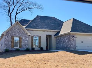 146 Coastal Oak, Hattiesburg, MS 39402