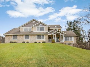 7932 Lone Oak Ct SE, Caledonia, MI