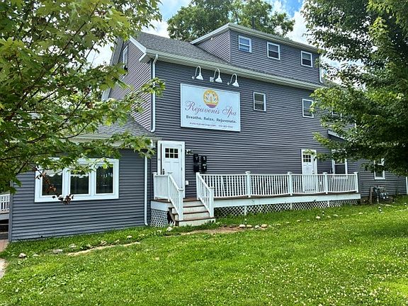 3rd image of 22 Goddard St APT 2