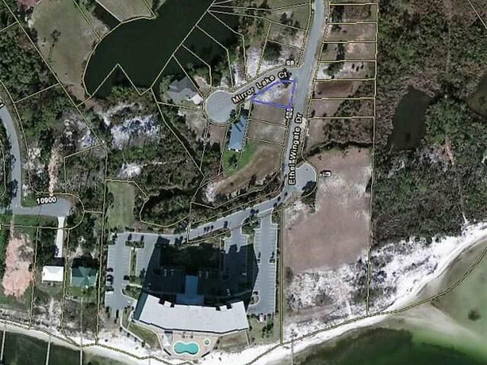 1st image of 15 Mirror Lake Ct