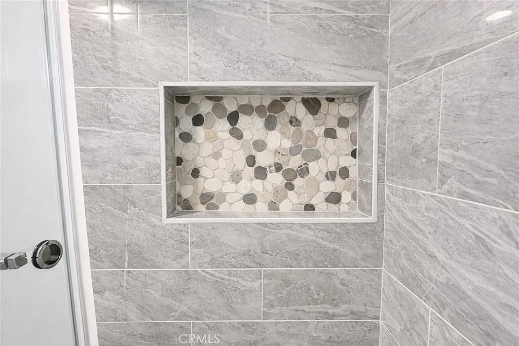 2 bed, 480 sqft, $3,000 — Photo 4