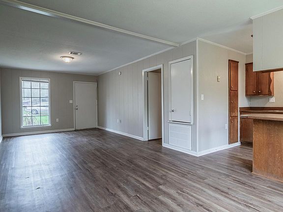 4th image of 107 Melwood Dr
